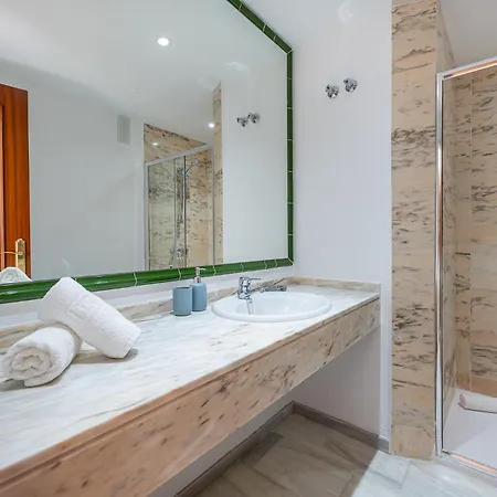 Chalet In Torrequebrada Residencial Golf Urbanization Holiday home